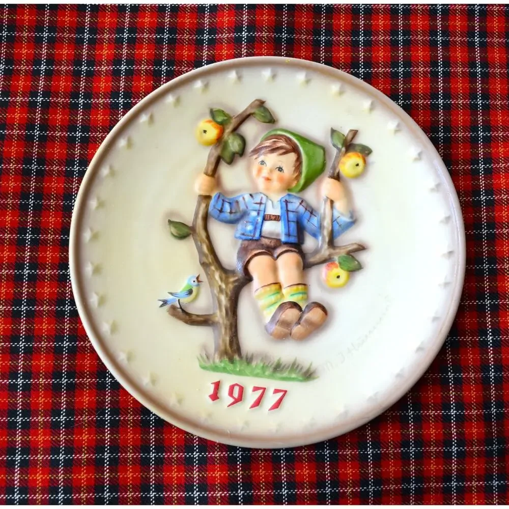 Hummel old stock